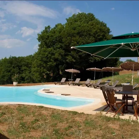 De Janis Et Piscine 4* Le Vigan (Lot)