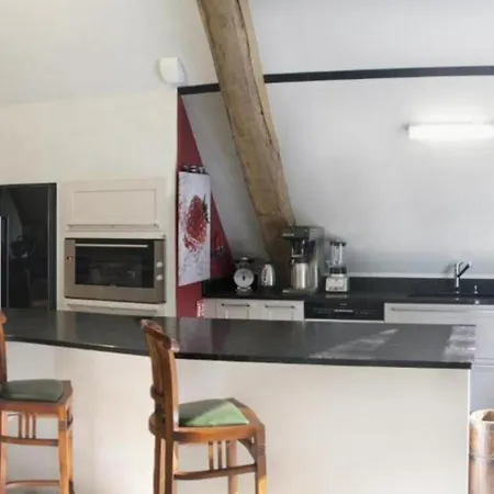 De Janis Et Piscine 4* Le Vigan (Lot)